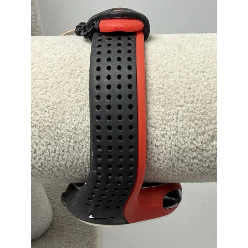 Nike Triax Fury 100 WR0139 NWT New Battery 46MM 7